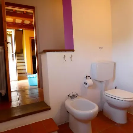 Scappo In Umbria, La Casa Del Poggio Penna in Teverina